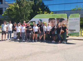 Team Photo with NN Van